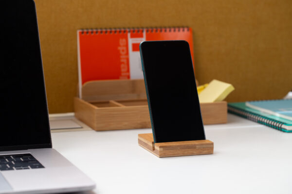 WOODEN BAMBOO MOBILE HOLDER